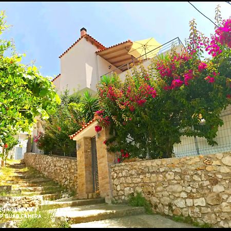 Bourbos Summer Rooms Himare Esterno foto