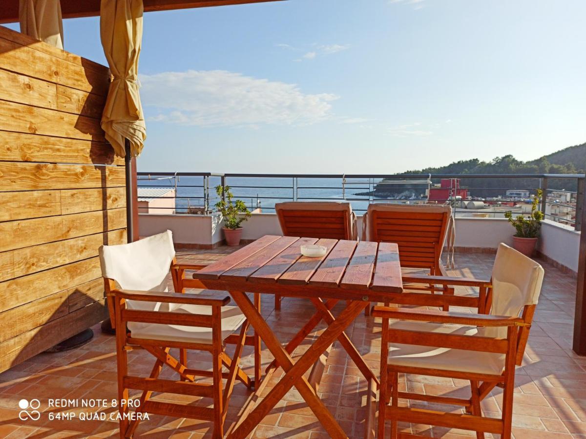 Bourbos Summer Rooms Himare Esterno foto