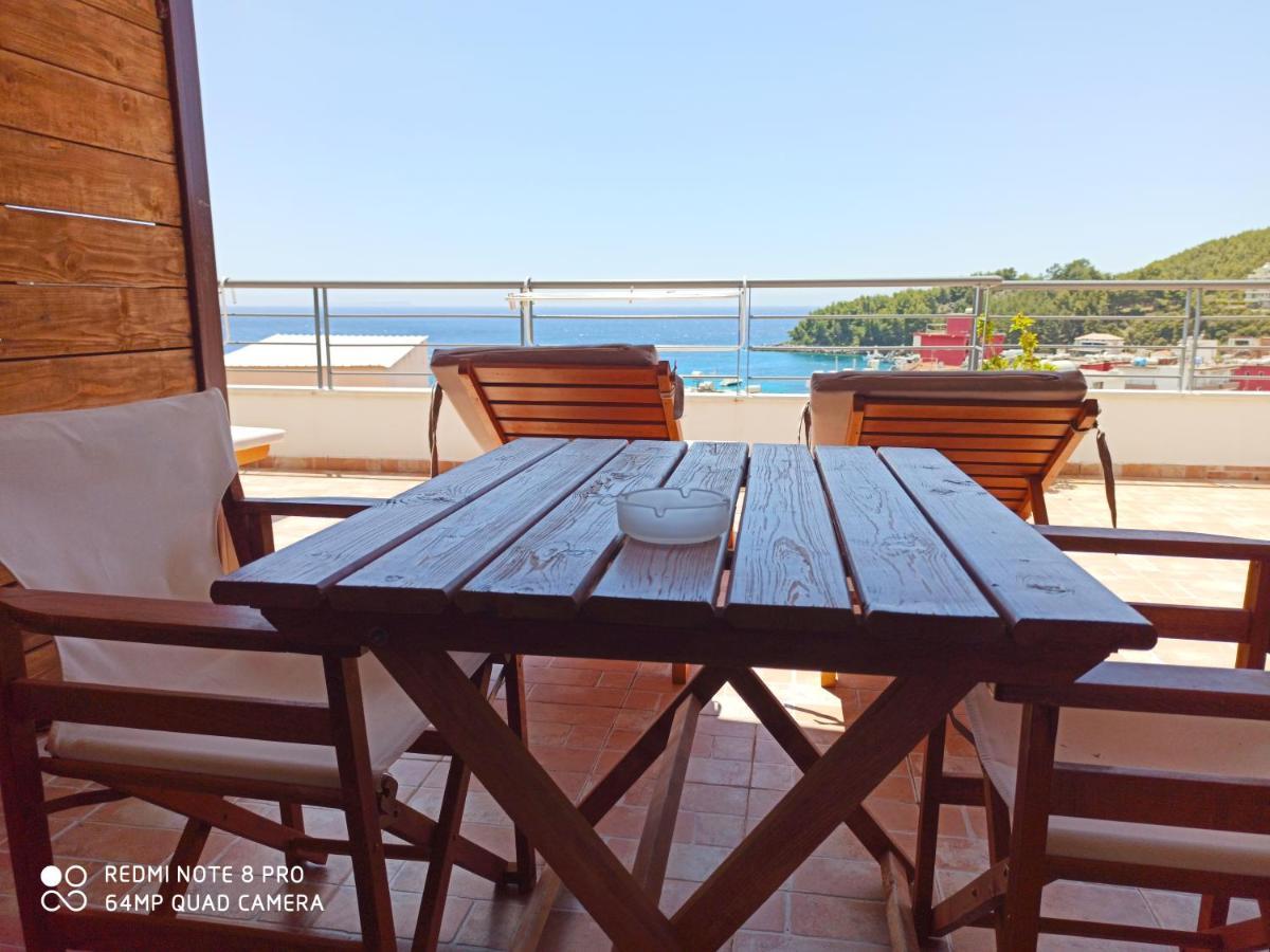 Bourbos Summer Rooms Himare Esterno foto