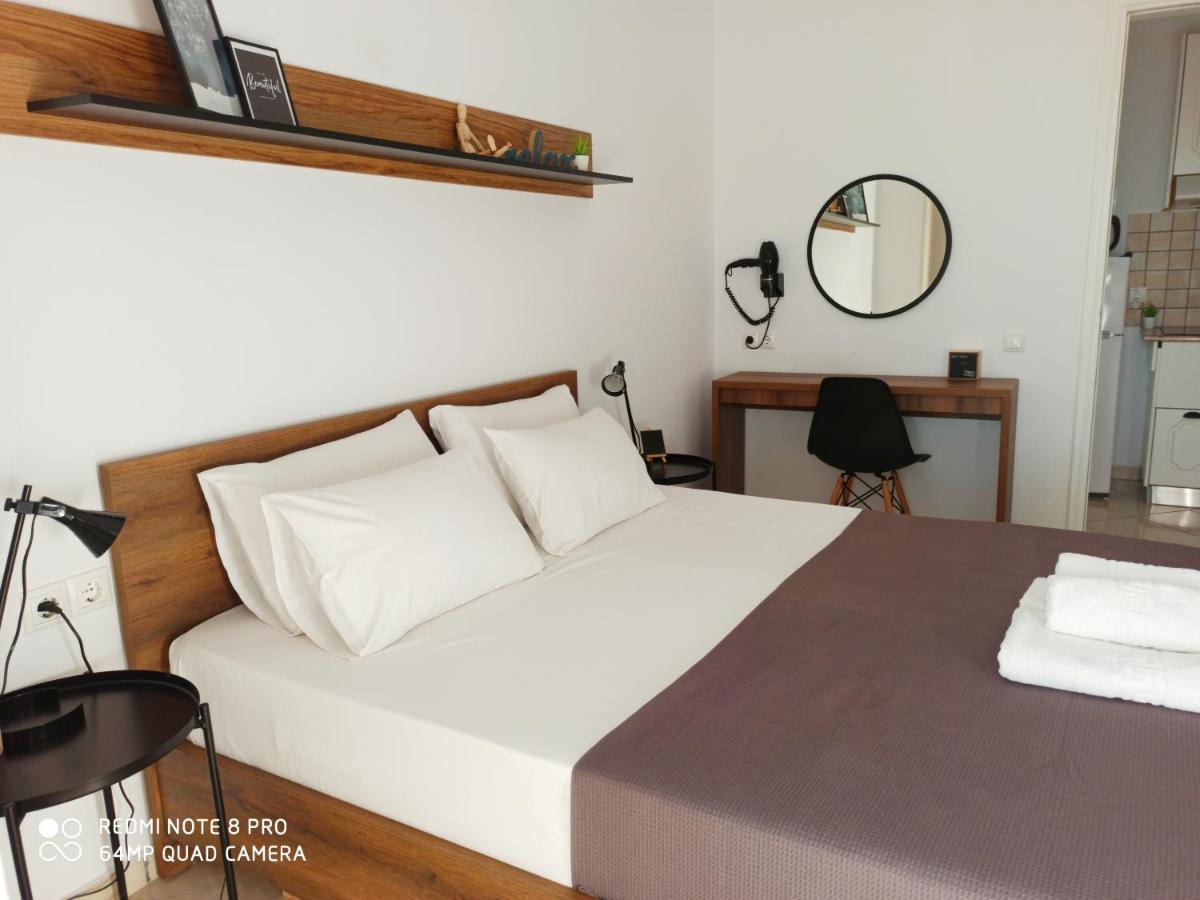 Bourbos Summer Rooms Himare Esterno foto