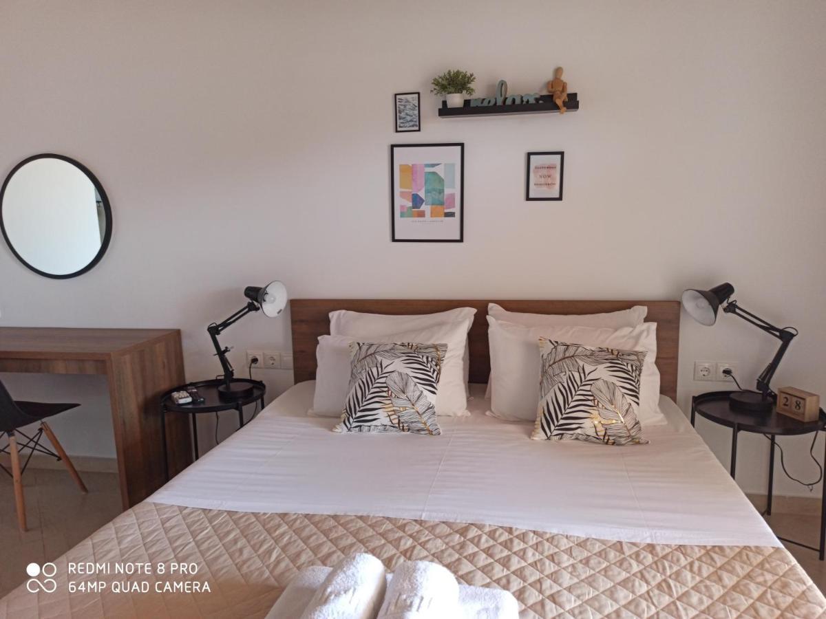 Bourbos Summer Rooms Himare Esterno foto