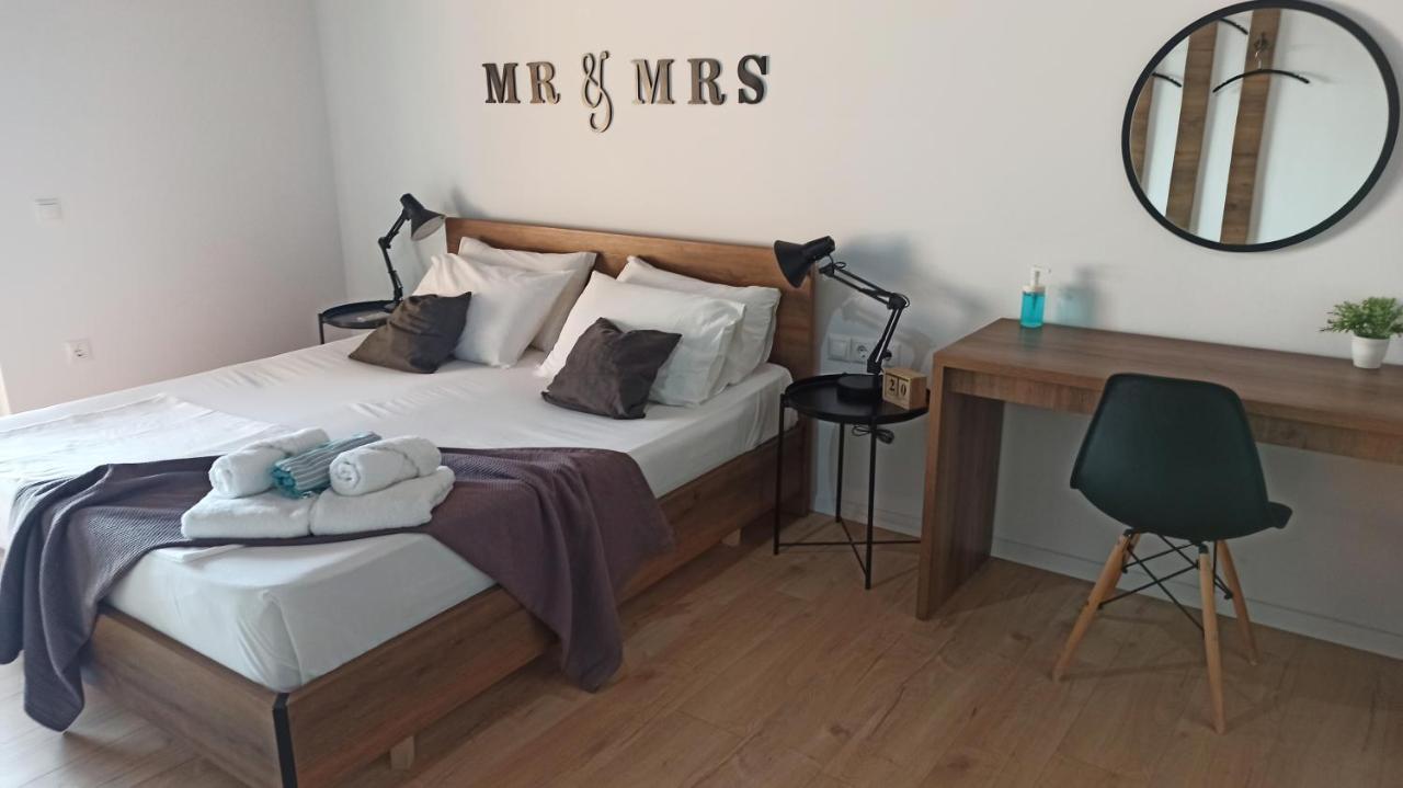 Bourbos Summer Rooms Himare Esterno foto