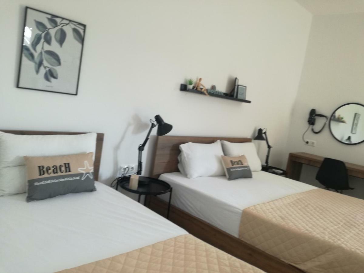 Bourbos Summer Rooms Himare Esterno foto