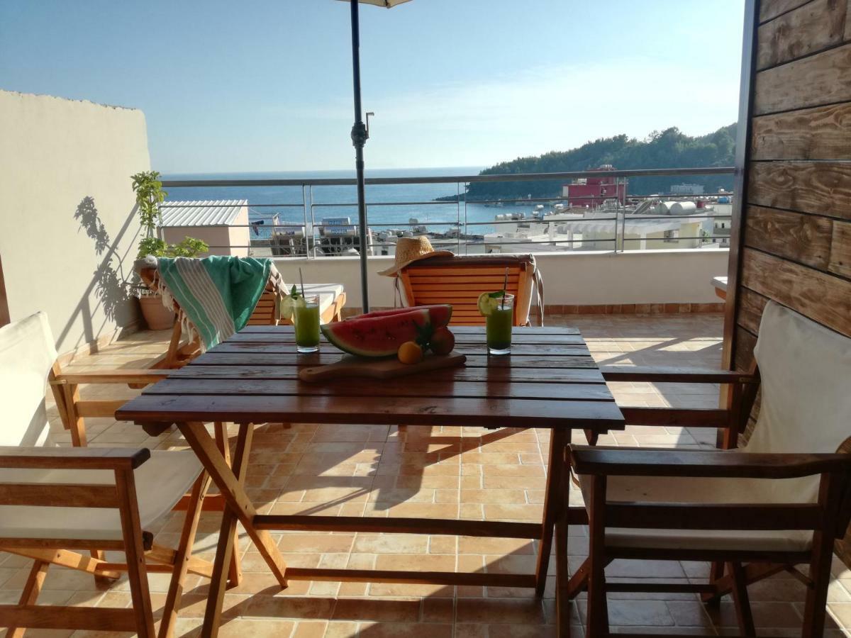 Bourbos Summer Rooms Himare Esterno foto